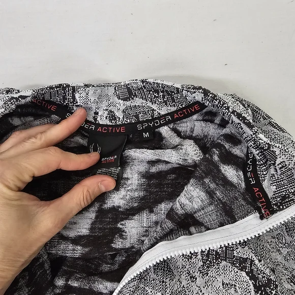 Spyder Black and White Patterned Long Sleeve Top - Picture 4 of 5